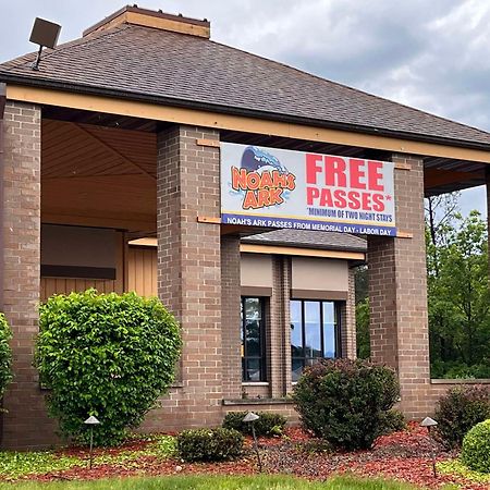 Best Western Ambassador Inn & Suites Wisconsin Dells Εξωτερικό φωτογραφία