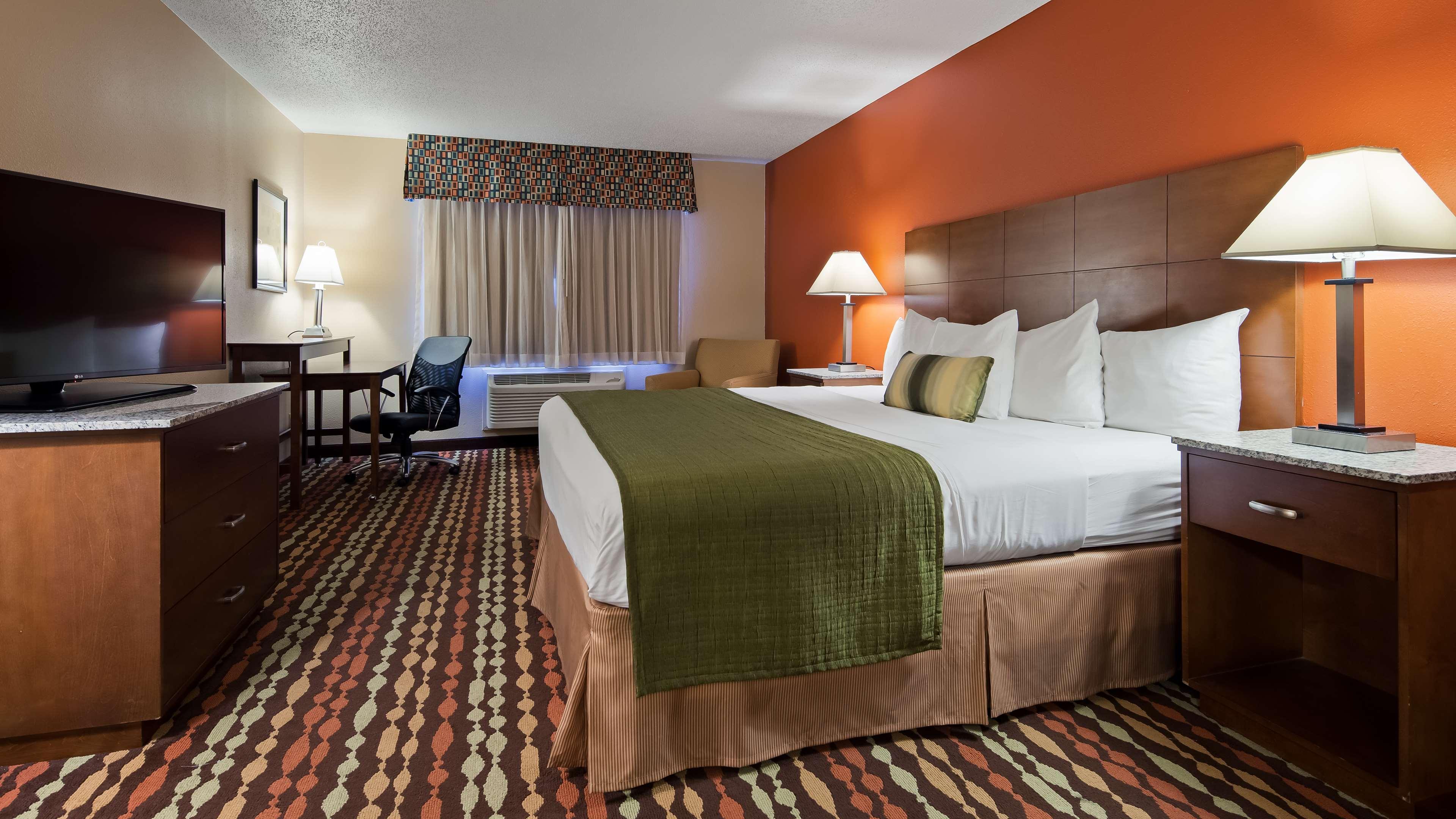 Best Western Ambassador Inn & Suites Wisconsin Dells Εξωτερικό φωτογραφία