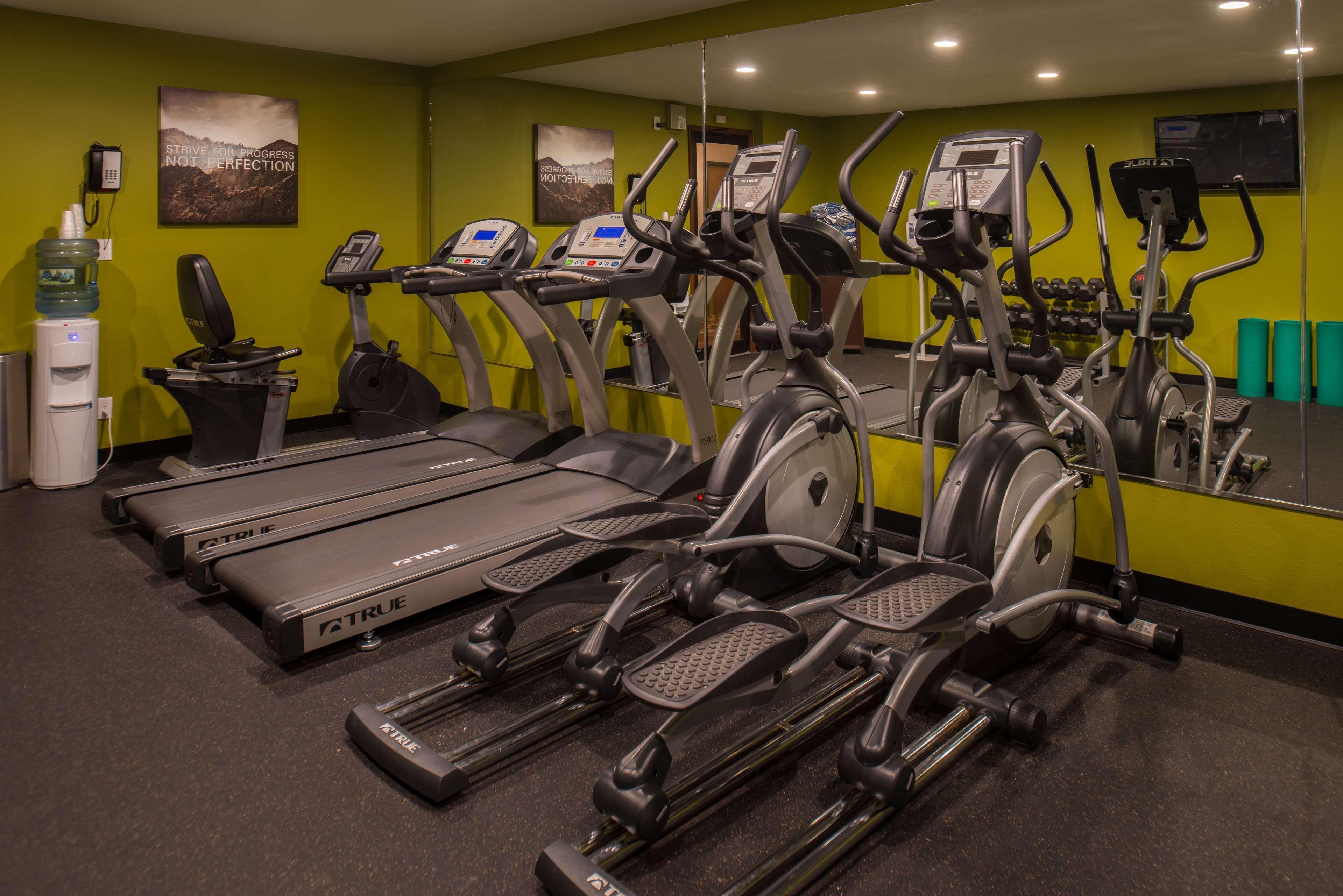 Best Western Ambassador Inn & Suites Wisconsin Dells Εξωτερικό φωτογραφία