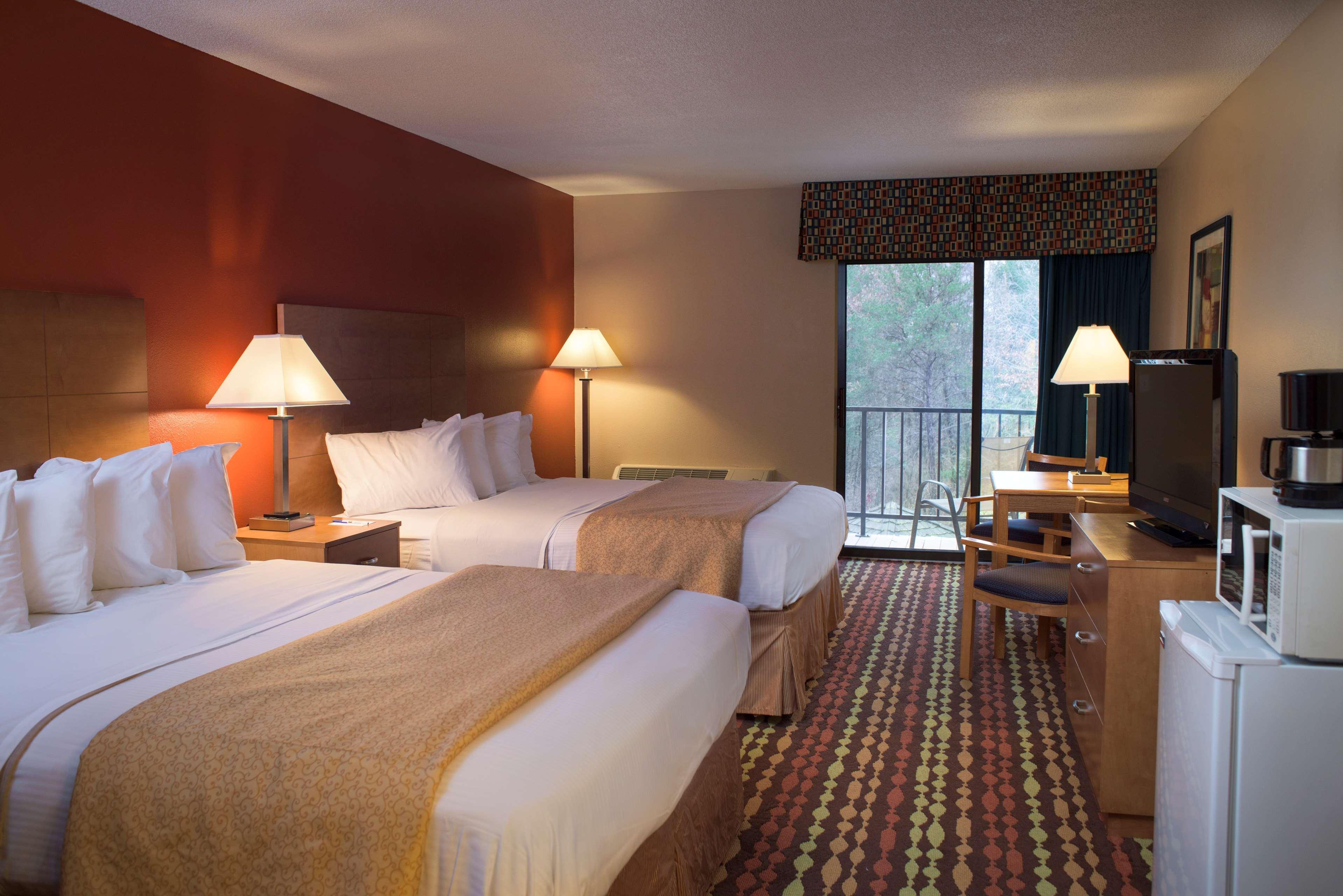 Best Western Ambassador Inn & Suites Wisconsin Dells Εξωτερικό φωτογραφία